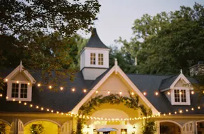 Enjoy our Connecticut Carriage House - Image 2