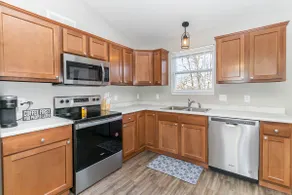 Beautiful NEW Home among the Nook in Hamilton, OH - Image 5