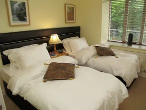 Higher Floor Superior Apartment - Image 5