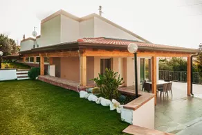Villa Laura con piscina. - Image 2