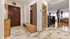 President Apartment with Sauna - Image 5