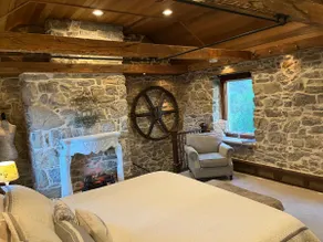 1787Stone Manor/ Paris suite near Easton PA - Image 5