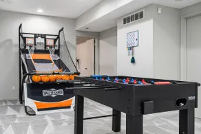 Relax in Style! 5BR Home, Hot Tub & Games! - Image 4