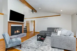 Close to Ark on 10 Private Acres & Stunning Views! - Image 5