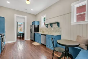 The Holiday House - in Historic Central El Paso - Image 2