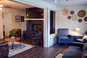 Charming 4-Bedroom House with Private Pool - Image 3