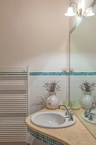 2-bed apartment in Agriturismo - Image 2