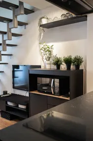 Modern 3 rooms, 50 m2. - Image 3