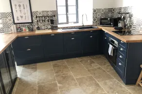 House for 12 people, Blesle - Image 3