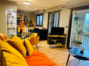 Heart of Saintes 4* 4 people - Facing Charente - Air conditioning - Image 2