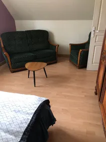 Air-conditioned, only for 1 night, 2 bedrooms, garage - Image 4
