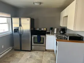 Executive Suite close to interstate and downtown - Image 3