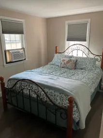 Cozy East Falmouth Cape House, close to beaches, shopping and dining! - Image 4
