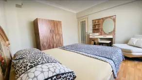 Central Location Large Apartment 24/7 Transportation - Image 5