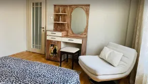 Central Location Large Apartment 24/7 Transportation - Image 3
