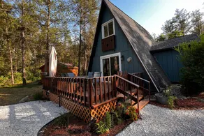 Oasis, NEW Hot Tub, Fire-pit lounge and Coffee Bar - Image 2