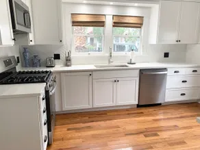 Armory Park home near downtown - Image 2