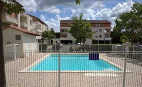The Périgord setting. Swimming pool, balcony and parking - Image 2