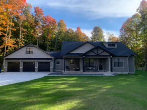The 19th hole at Crystal Mt 5 bedroom 24hr shuttle - Image 2