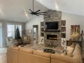 The 19th hole at Crystal Mt 5 bedroom 24hr shuttle - Image 4