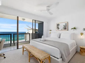 Contemporary Lvl17 2B2B Apt with Ocean Views - Image 5
