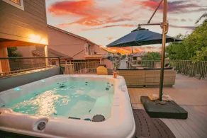 Luxury on Lake LBJ with Hot Tub Firepit & Boat Slip - Image 5