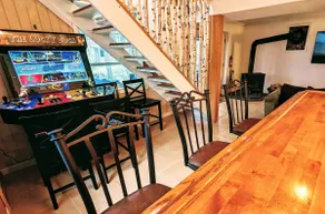 Hot Tub, Arcade, Golf, Pub, Beach: The Lucky Duck! - Image 2
