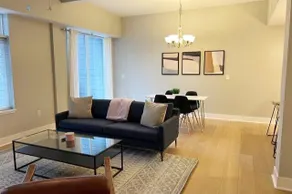 Luxury 1 Bedroom in Downtown Grand Haven - Image 3