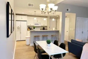 Luxury 1 Bedroom in Downtown Grand Haven - Image 2