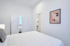 Design Madrid Apt - Image 5