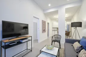 Design Madrid Apt - Image 2