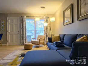 Dazzling Duplex, pets, private driveway, EVcharger - Image 3