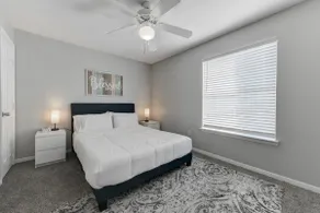 Spacious apt w/ pool & hot tub near Zilker Park - Image 5