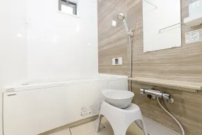 Yutaka's Apartment, Family Apartment 101 - Image 5
