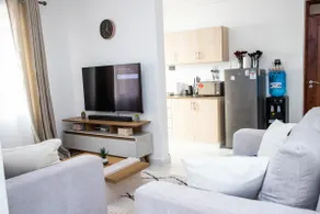 Serene 2-bedroom apartment only 7 km to the UN. - Image 5