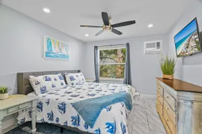 2nd floor Waterview Pelican #6-Johns Pass-King Bed - Image 5