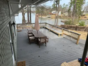 Refuge On The Lake - Image 5