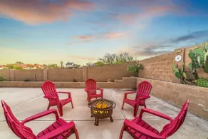 Downtown Retreat: Relaxing 4BD Getaway Wow - Image 3
