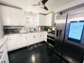 Cozy & Beautiful Pittsburgh Home - Image 3