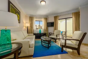 One Bedroom Condo w/ Amazing Views @ LuxuryComplex - Image 3