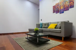 Loft apartment - Image 2