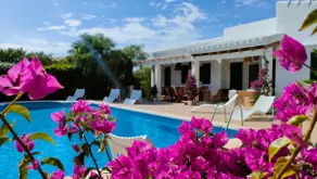 ”ESCALE MINORQUINE”: charming villa, beach within walking distance - Image 2