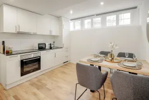 Design Studio 75 sqm - St. Georgen-Strasse - Image 5