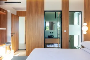Macaw Luxury Residence, daily housekeeping included! - Image 4