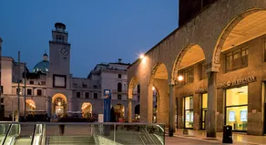 Brixia Time case. The house of the stars - Image 2
