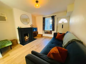 Cottage in Chew Valley with real log fire - Image 3