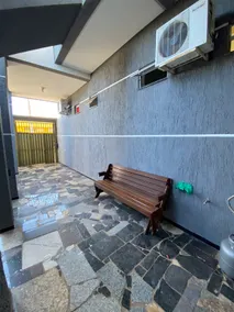 Well-furnished apartment - Image 5