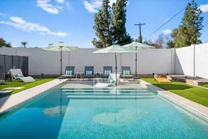 Breezy Zen Escape: Yoga Room, Resort Pool, XL Spa - Image 3