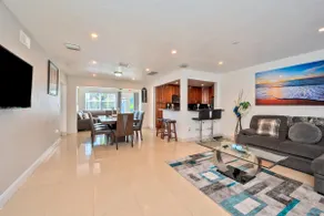Luxurious 5 bedrooms Jacuzzipool - Image 4