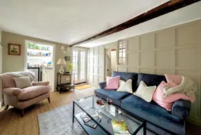 Tudor Rose Luxury thatched cottage Dorset. - Image 3